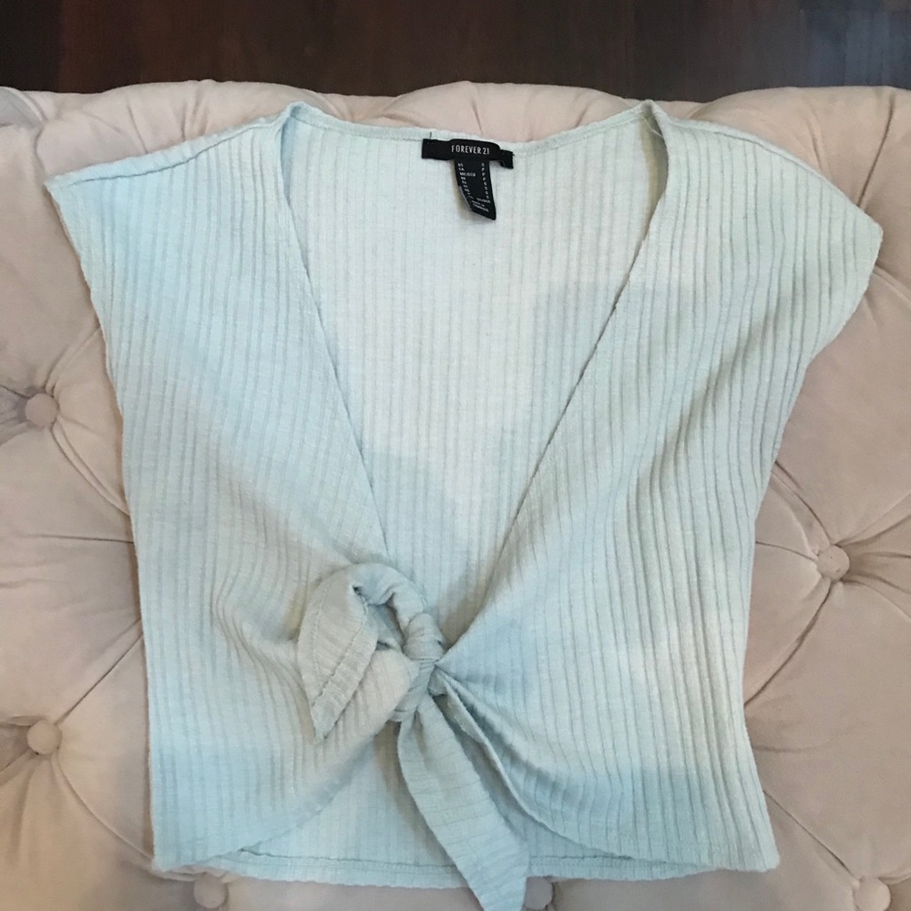 Forever 21 crop tie top